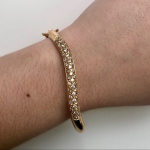 Gold bracelet with rhinestones 💎